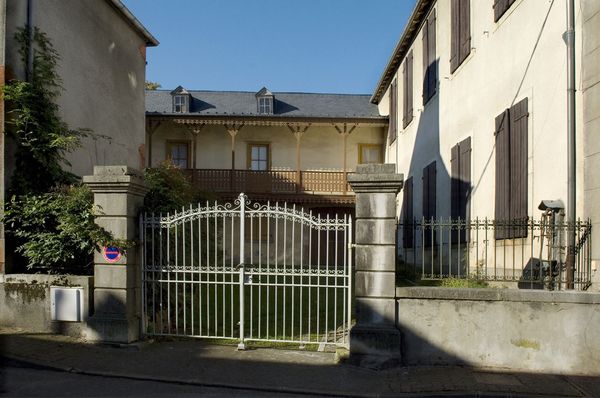 Maison béarnaise et sa galerie