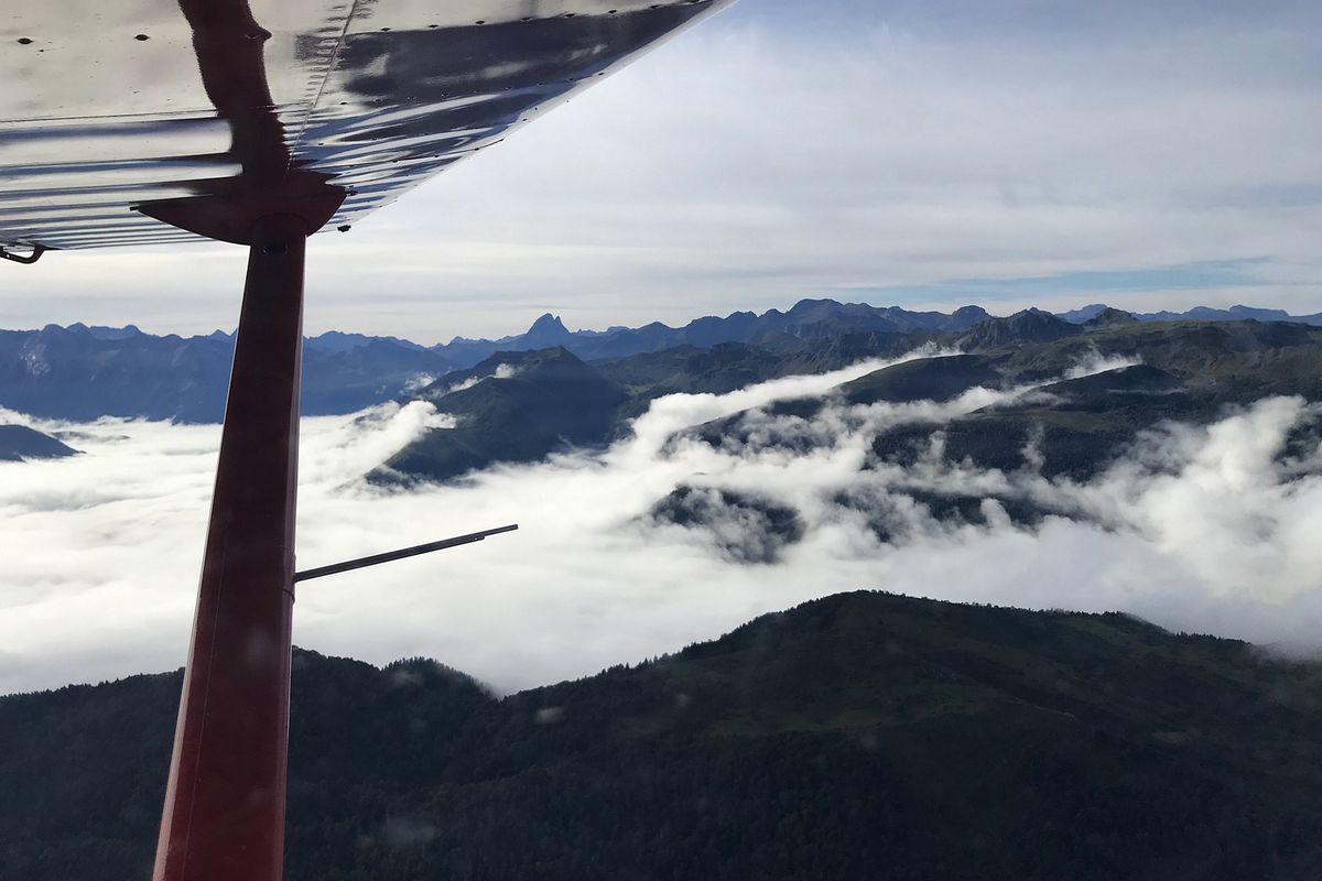 Vol en ULM au dessus des Pyrénées avec Volpy
