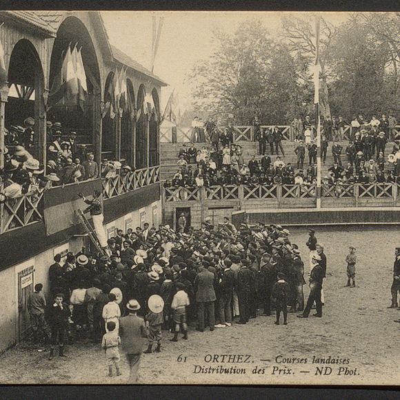 Exposition : Fêtes en cartes - ORTHEZ