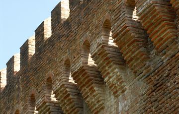 Remparts du château de Morlanne