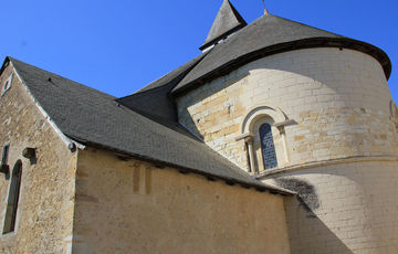 La iglesia St Blaise del conjunto hospitalario de Lacommande