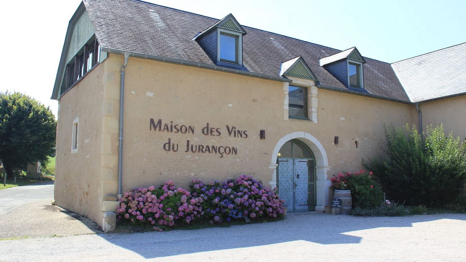 La Maison des vignerons du Jurançon - LACOMMANDE