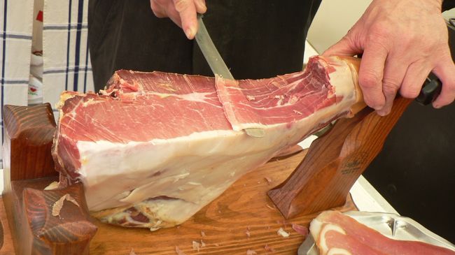 Découpe de Jambon de Bayonne