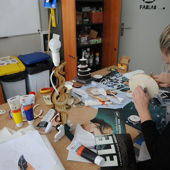 Atelier Fablab : Crée tes stickers personnalisés - MOURENX