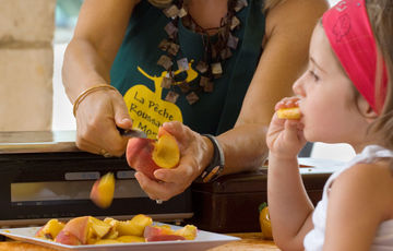 Roussanne peaches tasting