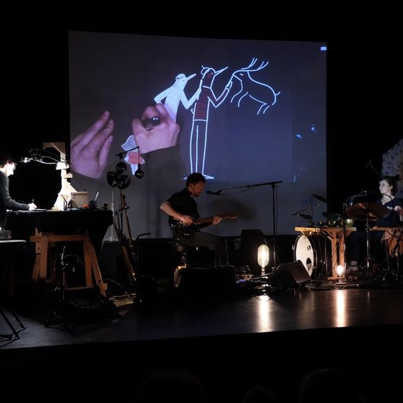 Concert dessin animé : Animaux totem - MONEIN