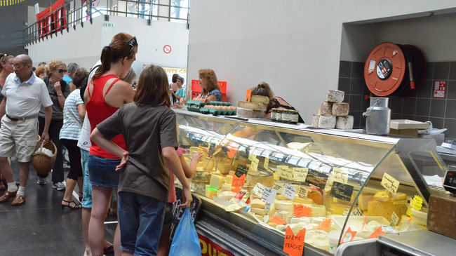 Orthez market on Tuesday mornings