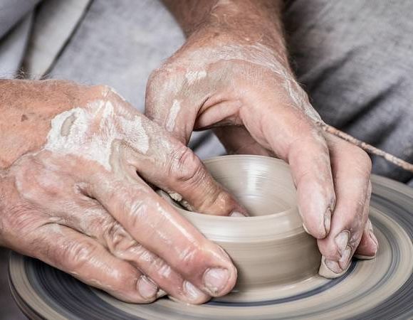 Cours de poterie - MONEIN