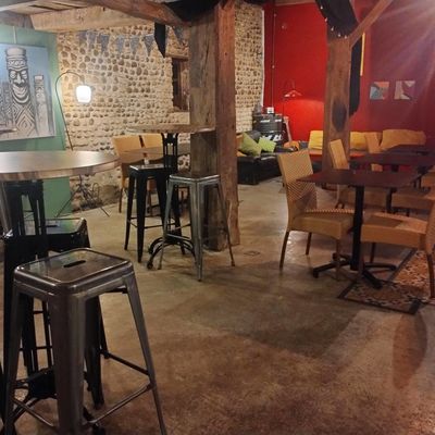 Le Moulin bouge - MONEIN