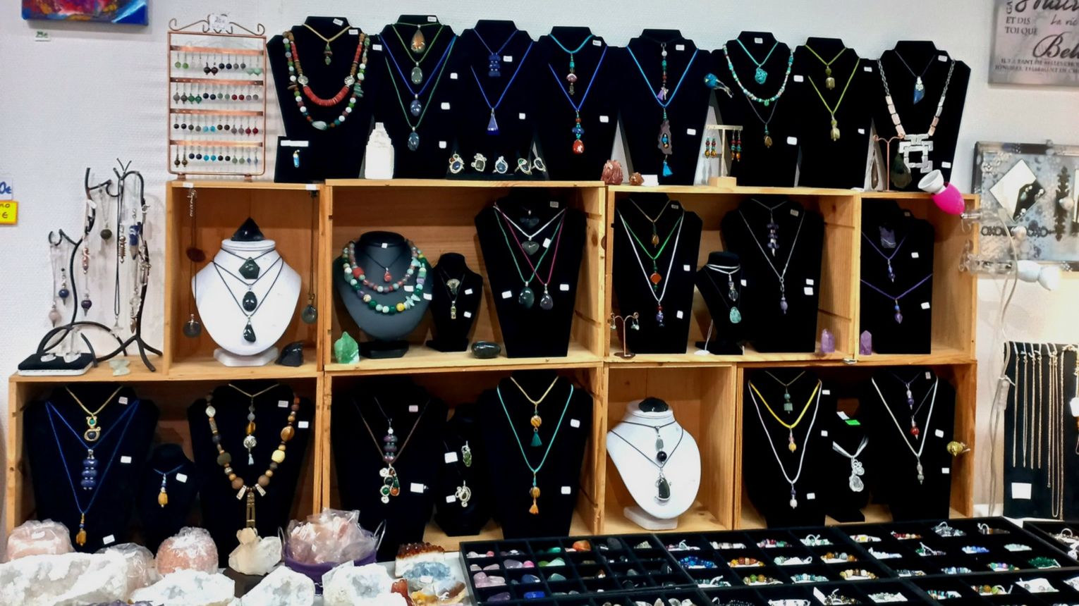 Galerie-boutique de Chantal - MONEIN