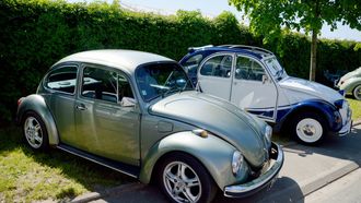 Exposition de véhicules anciens - BIRON