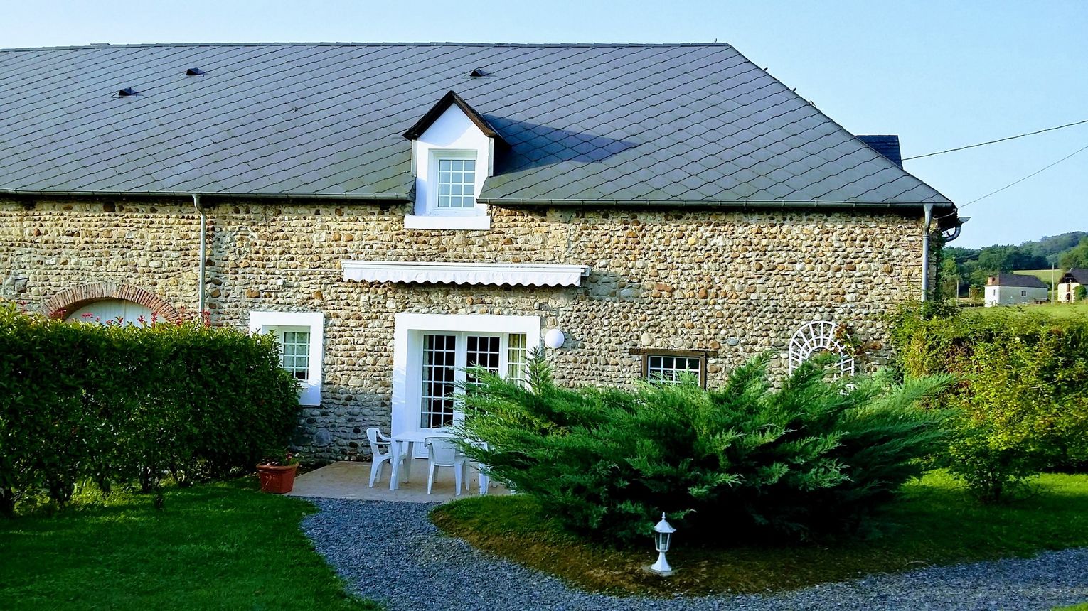 Gîtes de Bernet - Les Roses - MONEIN
