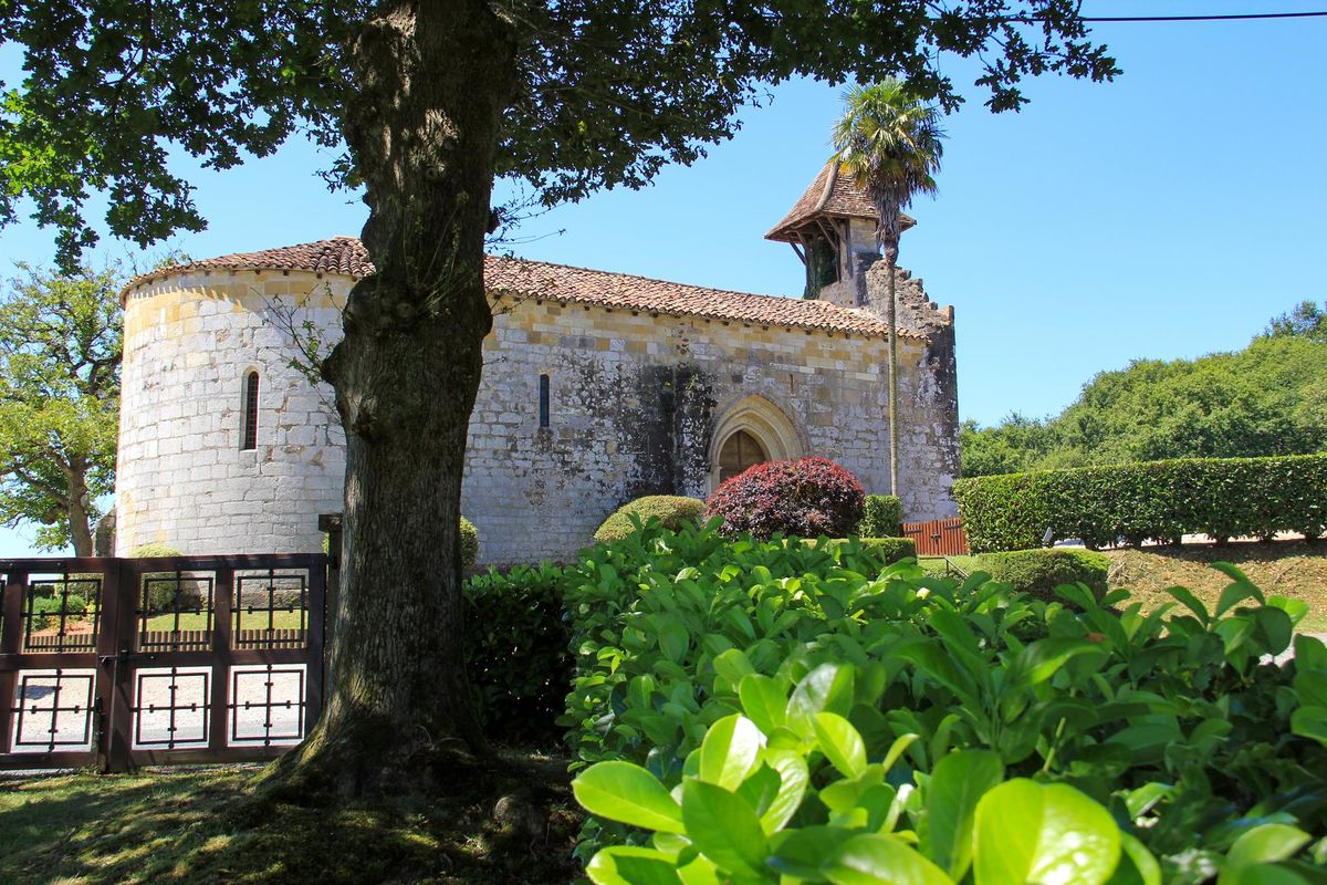 La chapelle de Caubin vue depuis le parc