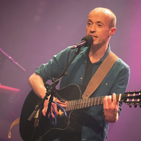 Spectacle musical : Frédéric Fromet se tient à carreaux - ORTHEZ