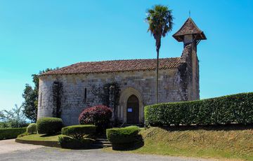 Chapelle de Caubin de style roman à nef unique