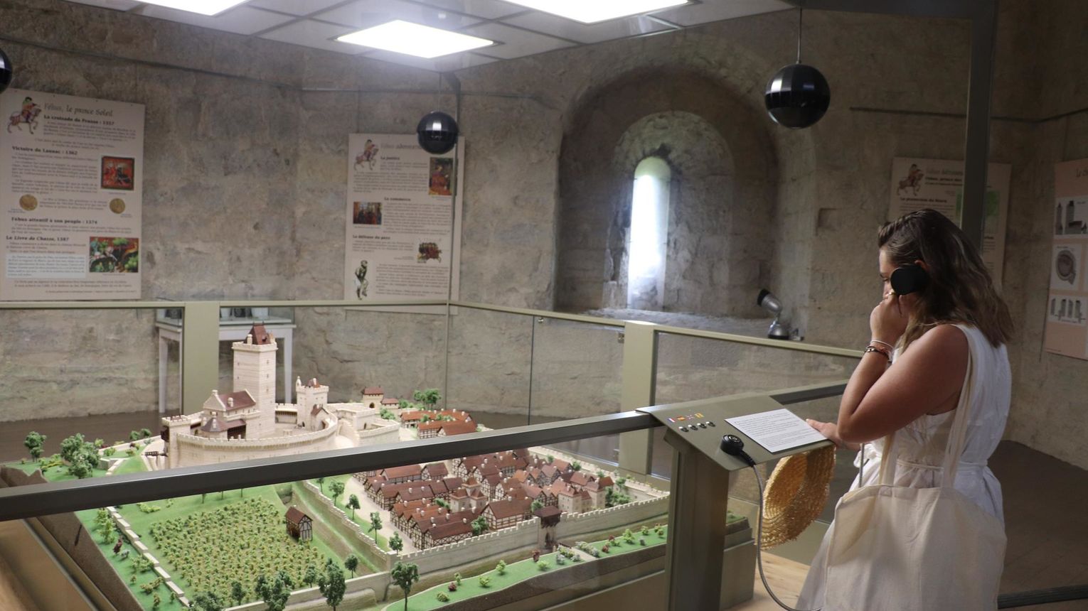 Le Château Moncade - ORTHEZ