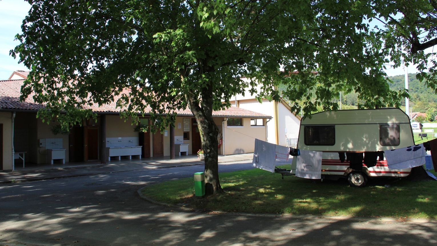 Camping du Pont Lat - MONEIN