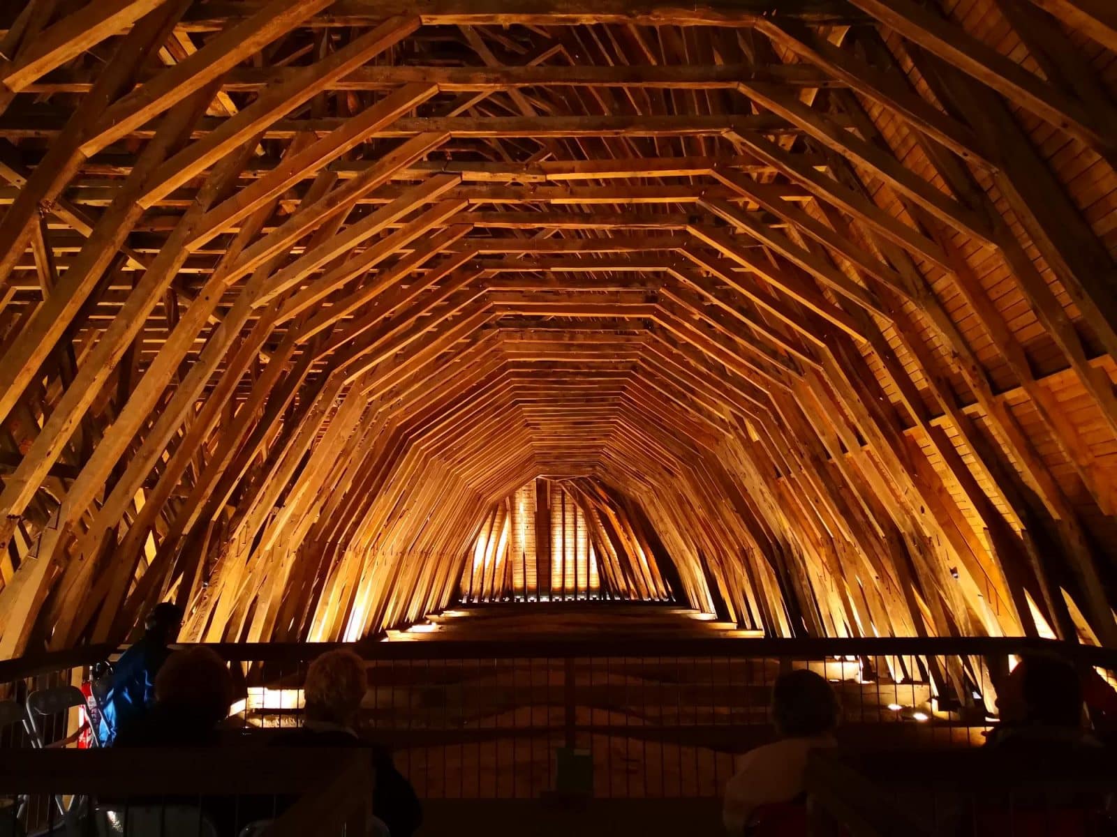 Charpente de l'église St Girons à Monein