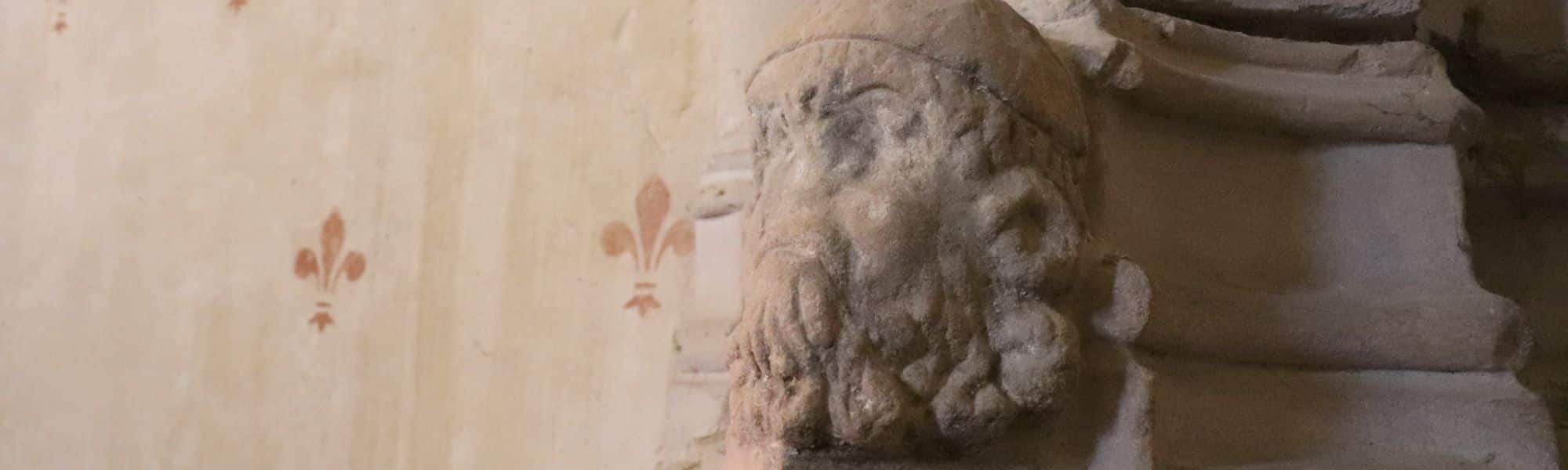 Sculpture-cagot-benitier-eglise-st-girons-monein