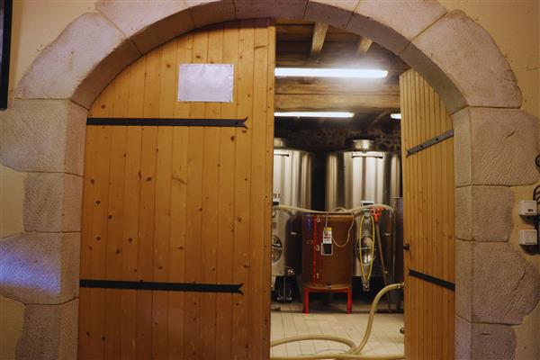 Domaine Peyrette vignoble jurancon cuqueron chai