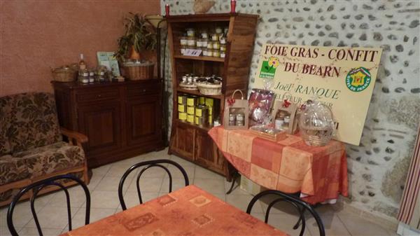 EARL cameli casteide cami (1)