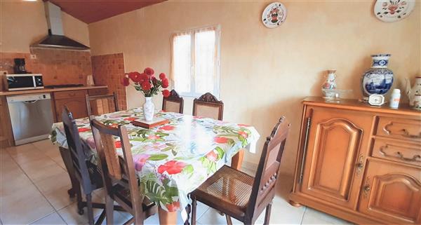 Gite des fleurs - cuisine