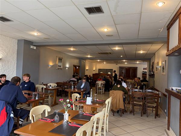 L'estaminet - Salle de restaurant1