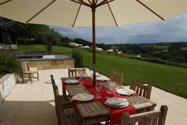 La Bistronomie de l'Auberge - Table et vue