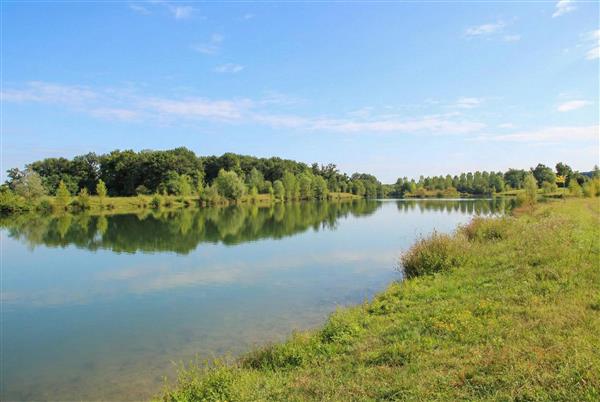 Lac des barthes biron carpodrome carnodrome bearn