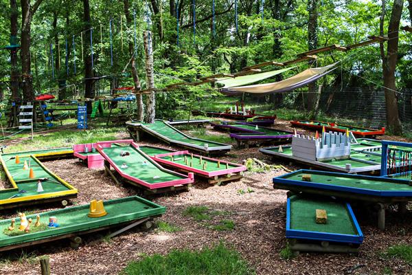 Lacq Aventure mini golf (2)