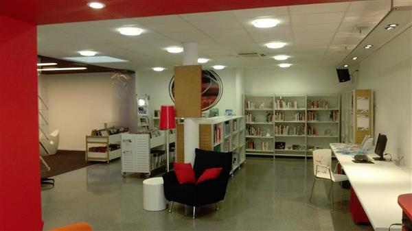 Médiathèque Orthez 1440