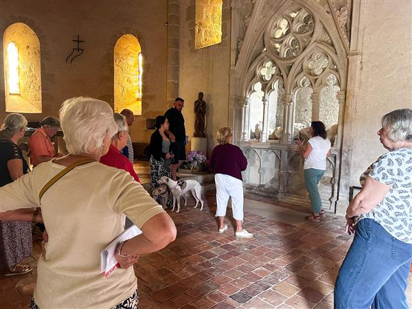 Visite-guidee-chapelle-caubin-arthezdebearn-guide